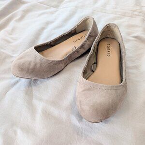 taupe Torrid faux suede scrunch flats 6.5WW, used but good condition